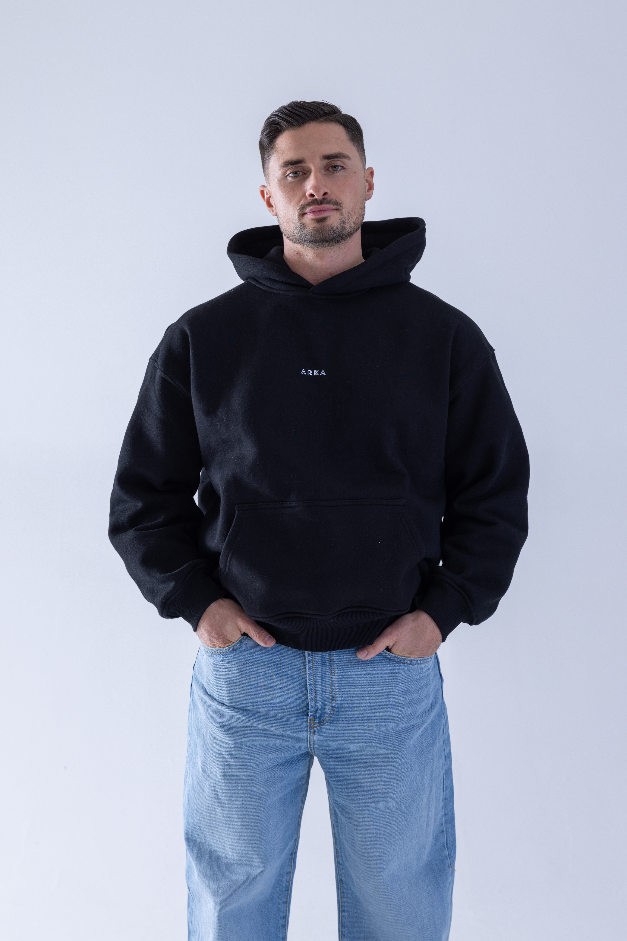 Classic Black - Hoodie